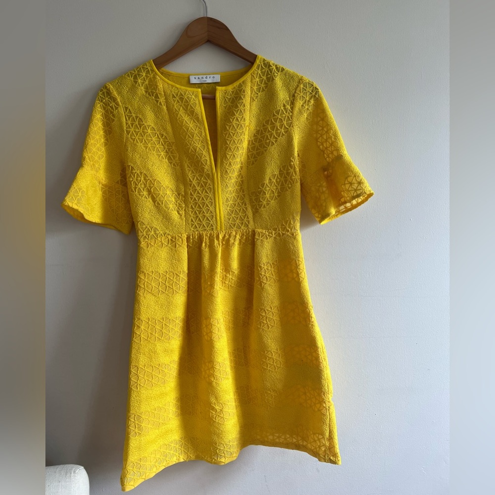 Yellow Sandro cocktail dress, short and structured.